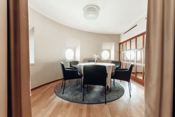 16 trevliga restauranger för en nyårsmiddag i Stockholm