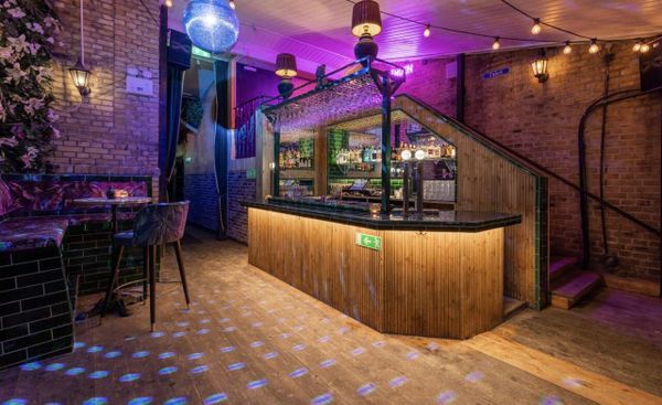 10 trevliga lokaler att boka för en uppstyrd after work i Göteborg