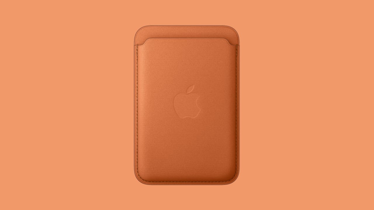 MagSafe wallet in the Fox Orange color