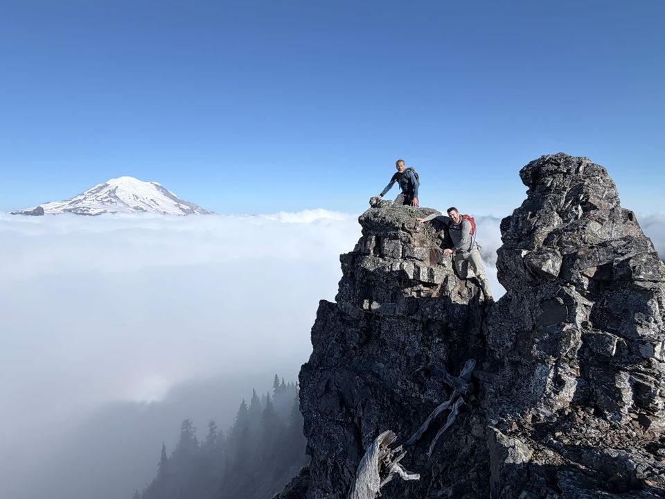 Naches and Tahtlum Peaks