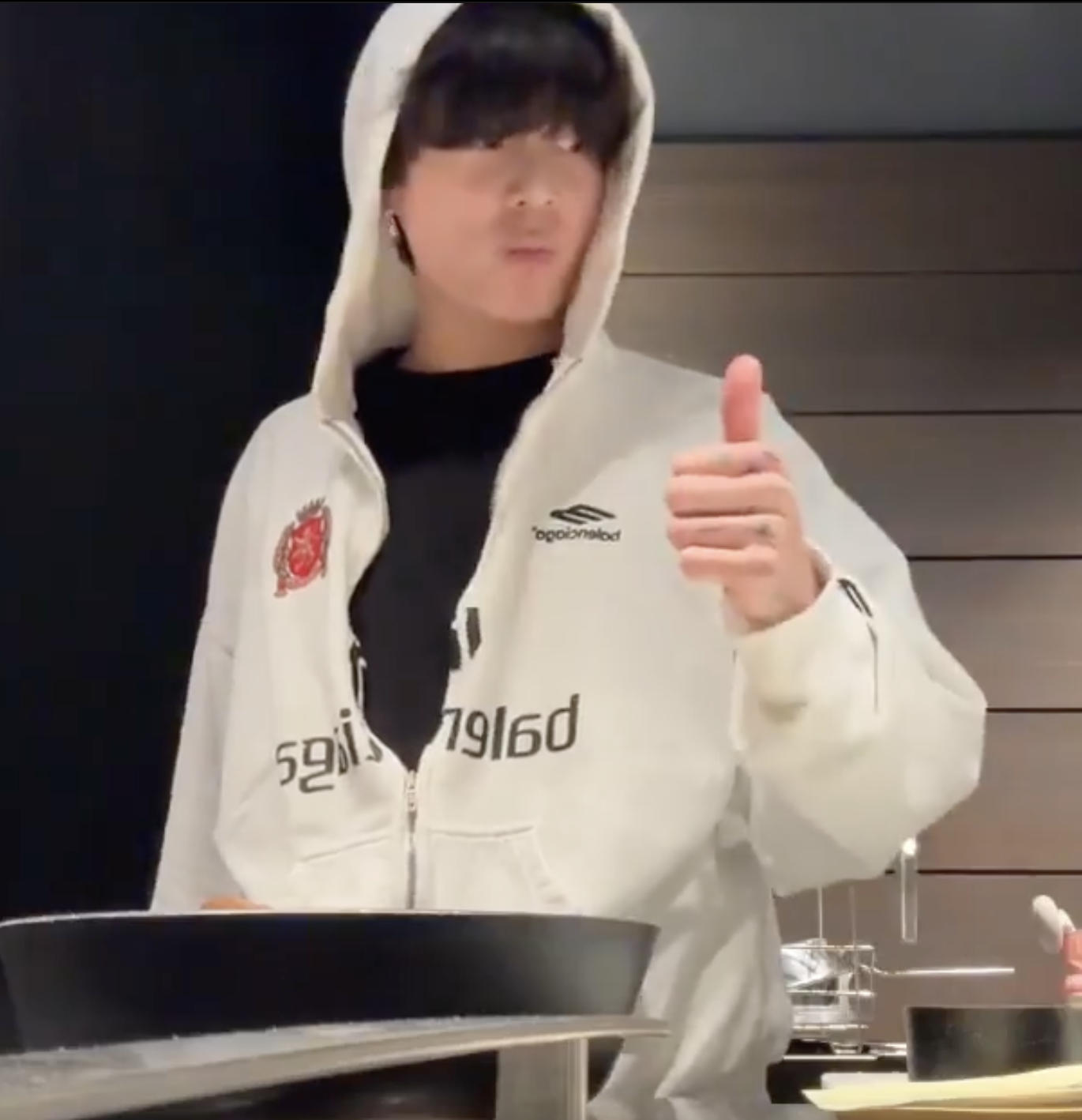 Screenshot 2025-12-06 at 2.03.41 AM.png