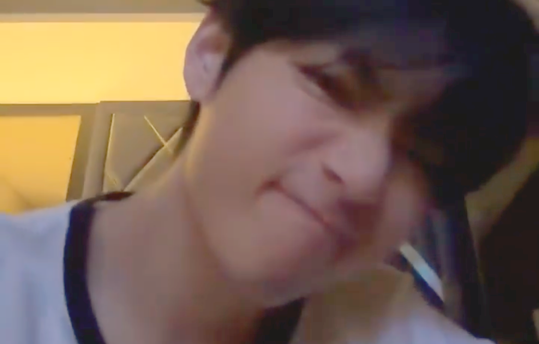 V Live - 12/27