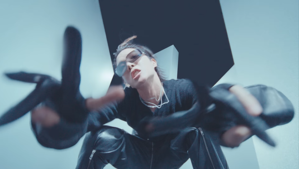 SPAGHETTI Lyrics Translated