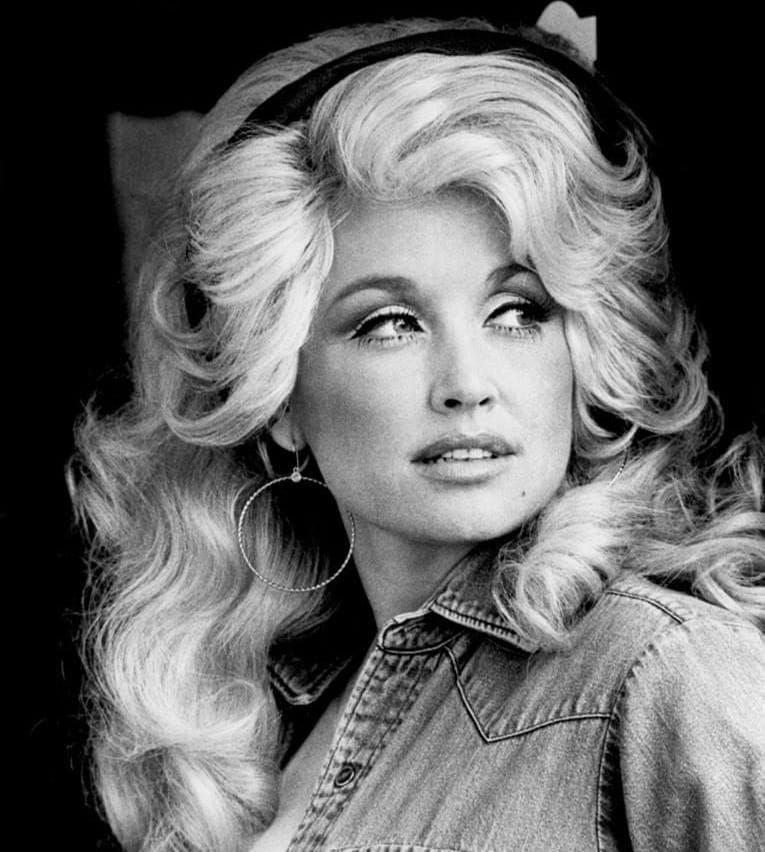 Dolly Parton, Forever a Legend