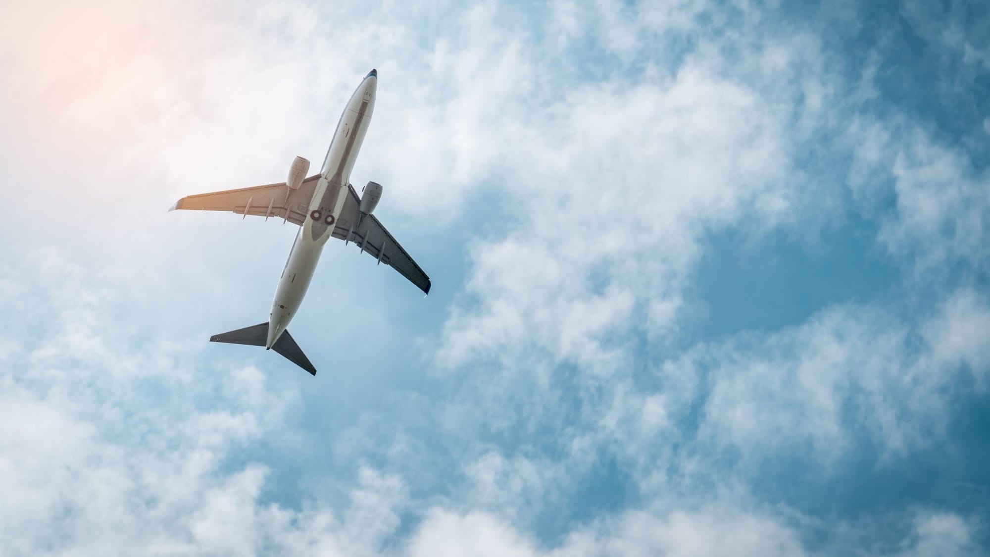 Moving Abroad with Intention with Jen Barnett, CEO Expatsi