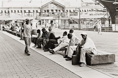 Photo(s) of the Day - Street Vendor Siesta