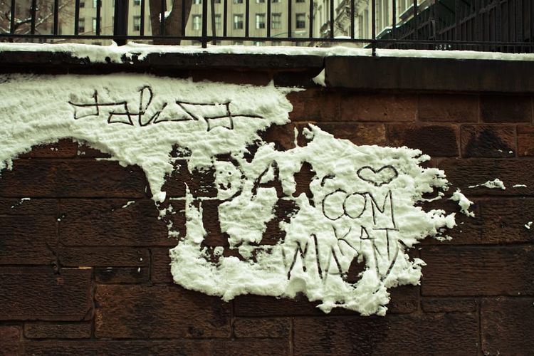 Photo of the Day - Snow Graffiti