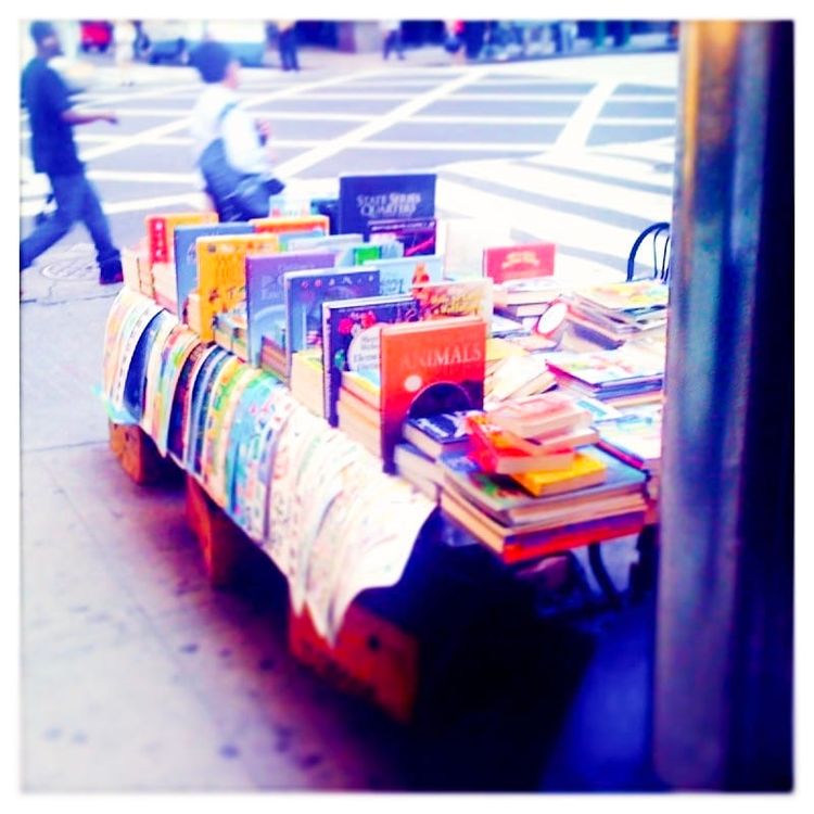 Photo of the Day - Street Bookstore