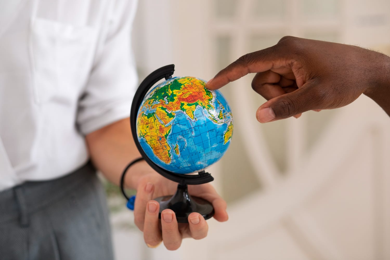 How Global Payroll Tax Engine Makes Market Expansion a No-Brainer