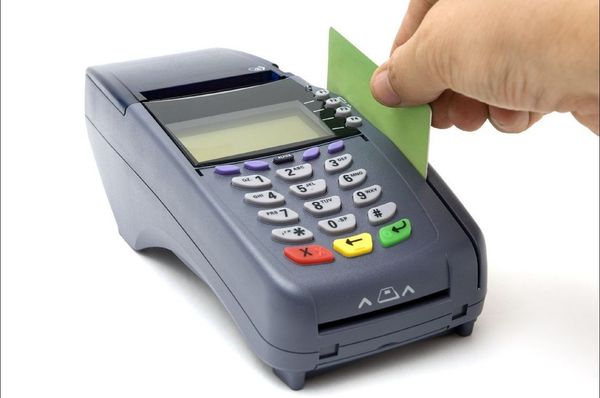 Merchant Identification Numbers (MIDs) and their role in the Payment Industry