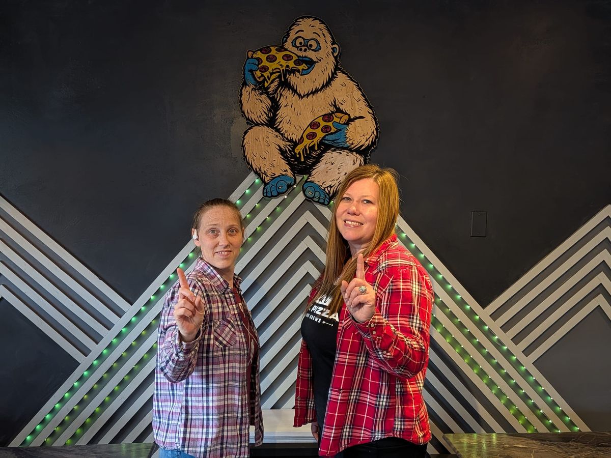 Serving up community spirit for a year Mt Pizza and Brews to celebrate first year open in Sandy