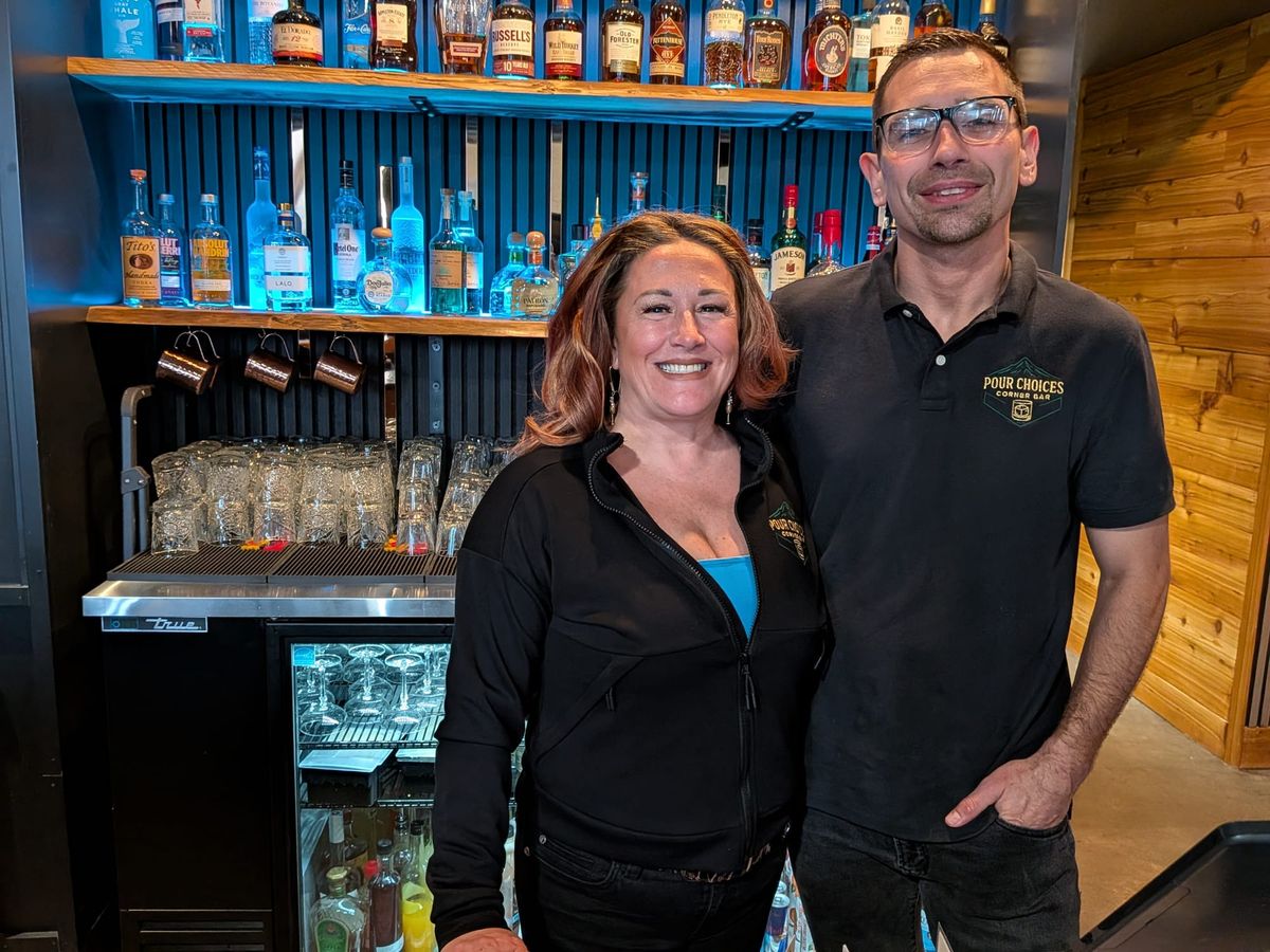 Pour Choices offers new variety of great options on Sandy food scene