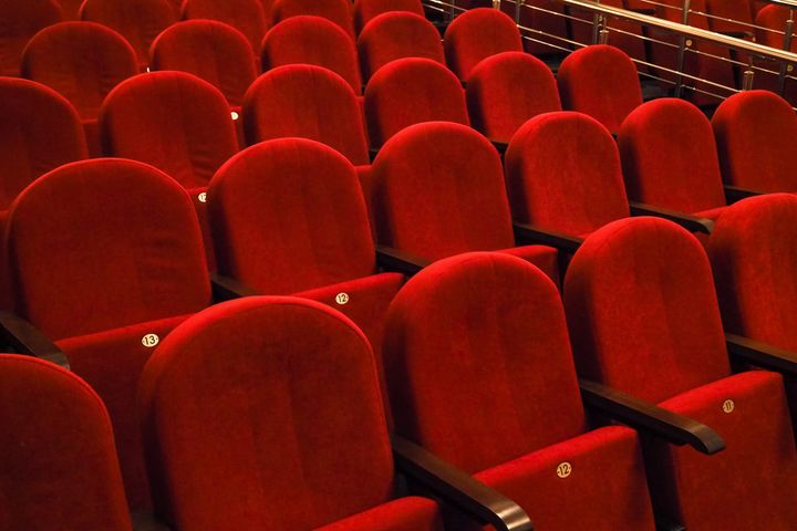 Sandy Actors Theatre continues ‘Season of Simon’ with Chapter Two