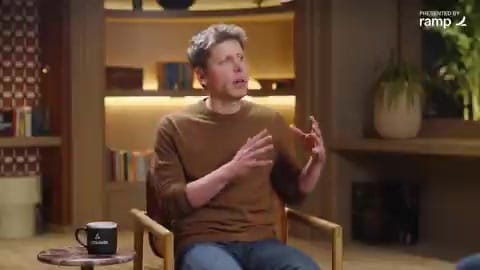 Sam Altman 在訪談中談 AI 失控與權力集中風險