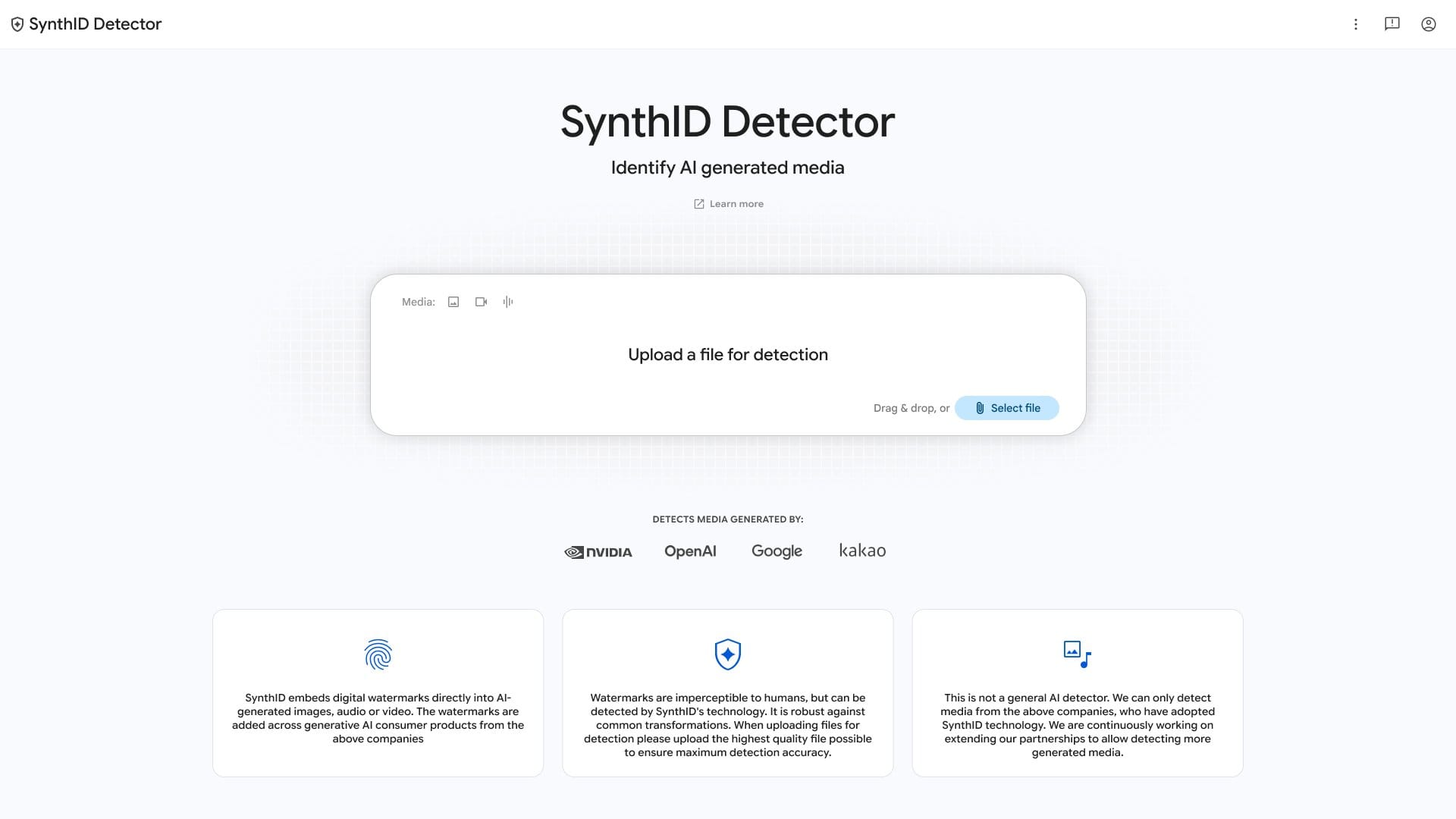 SynthID Detector 公開入口與檔案上傳官方畫面