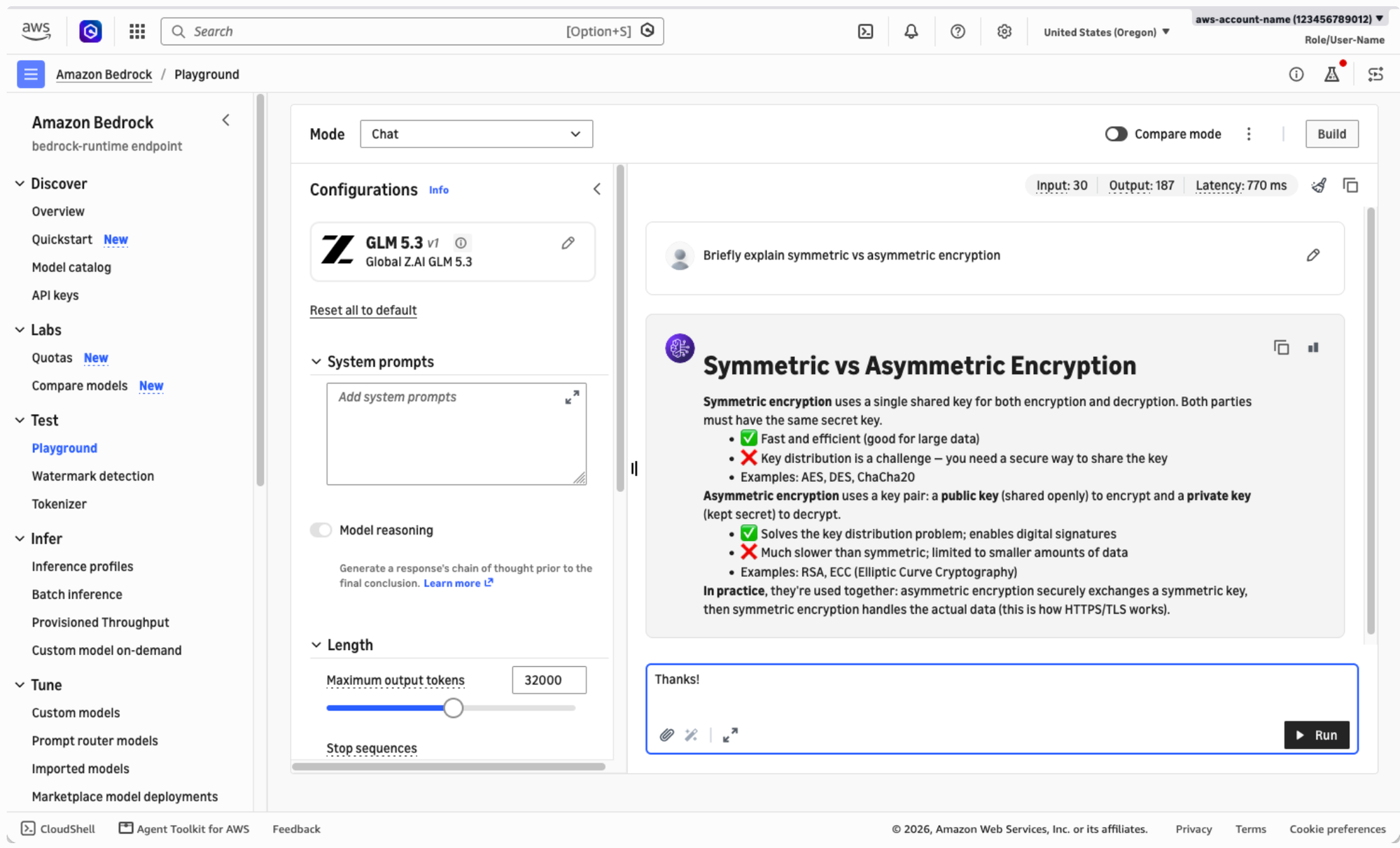 AWS 官方 Playground 展示 GLM 5.3 的文字回應介面。
