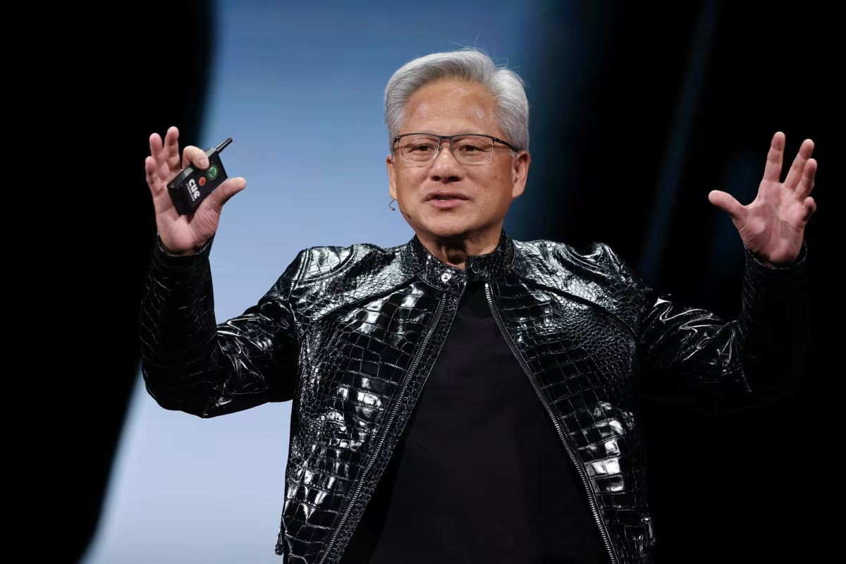 2026 CES 第一槍：NVIDIA Alpamayo 亮相，打破過去十年的自駕模型架構
