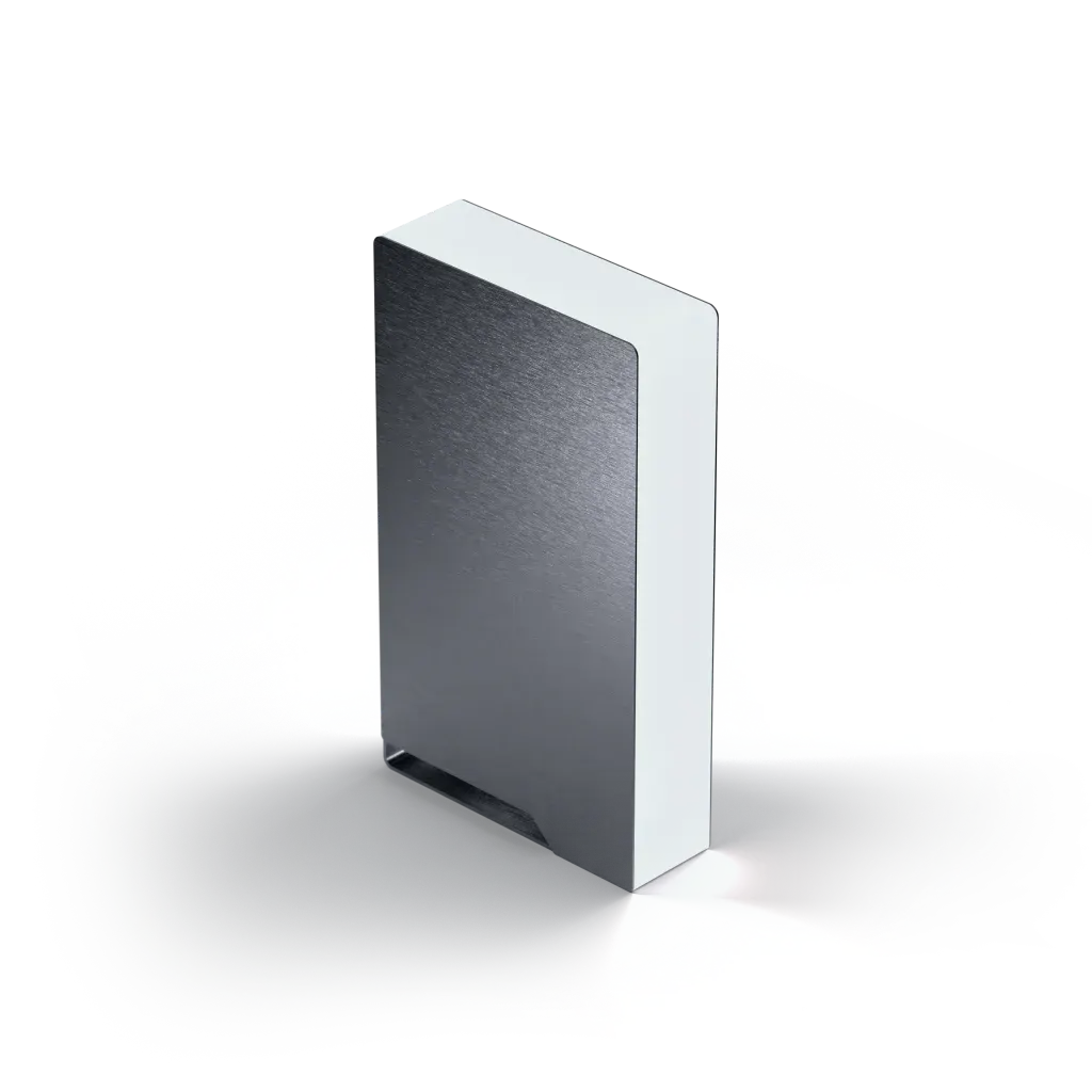 Ghost 官方提供的 Core 電腦正面產品圖。