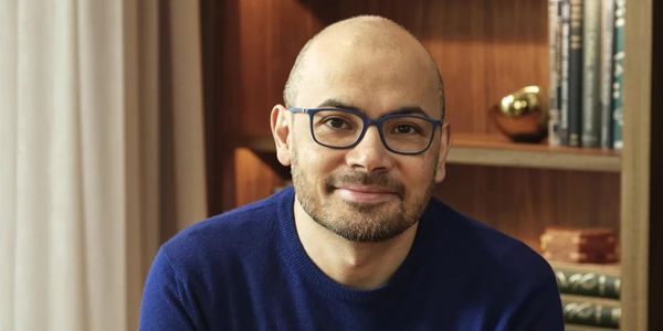 「AI 可以解題，但只有人類會問對問題」─ Google Deepmind 創辦人