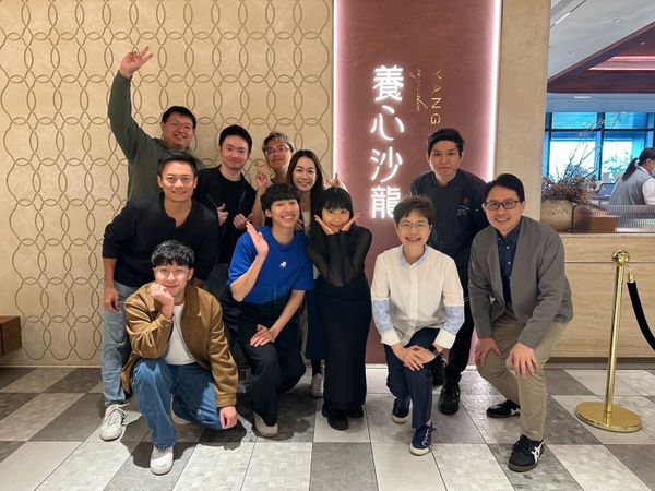 在快節奏的 AI 時代，我們都需要一桌能讓話題變柔軟的蔬食｜養心沙龍