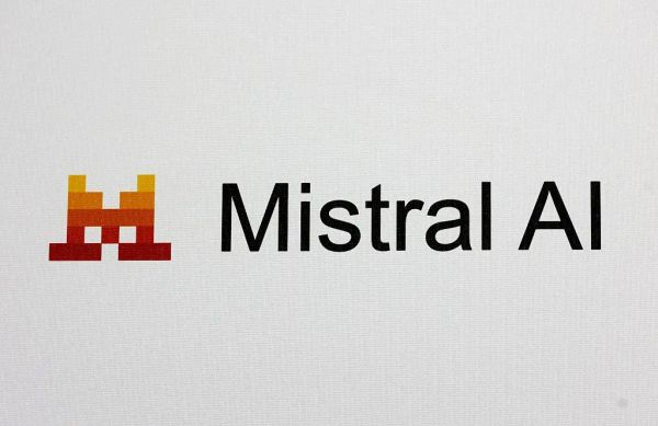 Mistral AI 砸 8.3 億！建造巴黎資料中心，強化歐洲 AI 主權