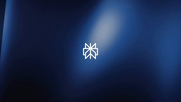 Perplexity Computer 官方 Automations 示範畫面。