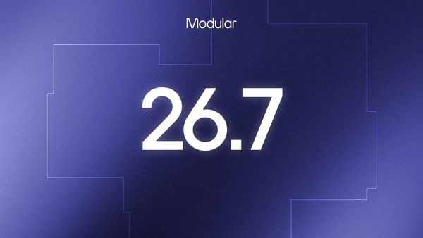 Modular MAX 26.7 官方封面，紫色背景中央標示版本號