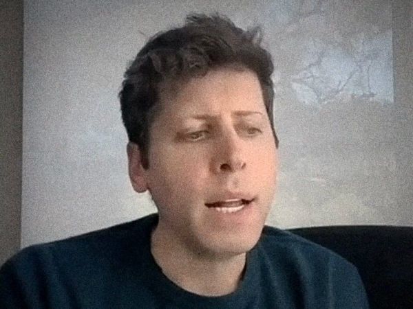 ReadMe／Gregory Koberger 原始公告展示畫面