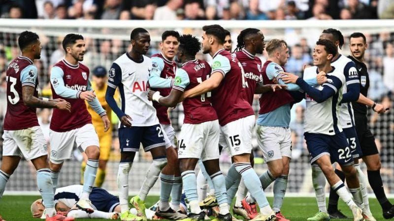 What Football's Struggling Teams Teach Us About Failing Businesses