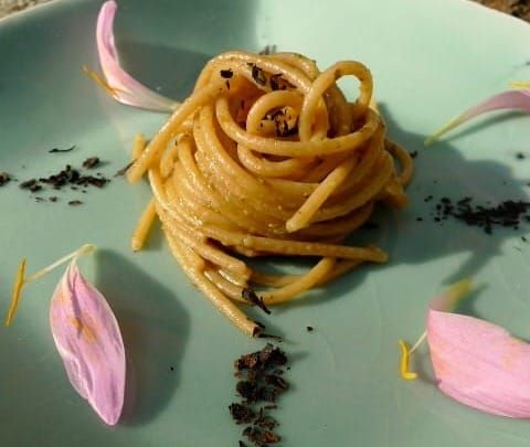 茶香イタリアンパスタレシピ！青醤に紅茶を加えて層次感爆発