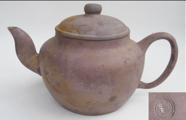 朱泥壺