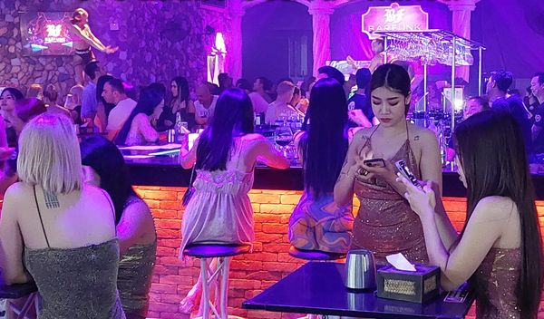 Prostitucija i sex turizam u Tajlandu: Da li su zaista sve Tajlanđanke prostitutke?