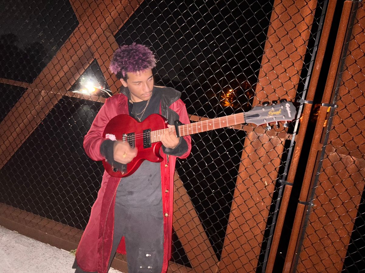 ICEE VIOLET: BUILDING A UNIVERSE, NOT JUST A MUSIC CAREER