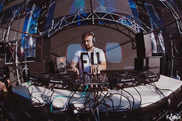 Andrew Jous Is Bringing Moldovan Folklore Into the Future of Electronic Music