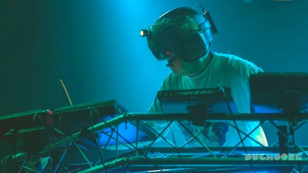 WARLANDER: The One-Man Revolution in Experimental Music