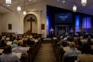 Two Services, Two Hermeneutics: Blended Worship and the Transformation of Restorationist Logic