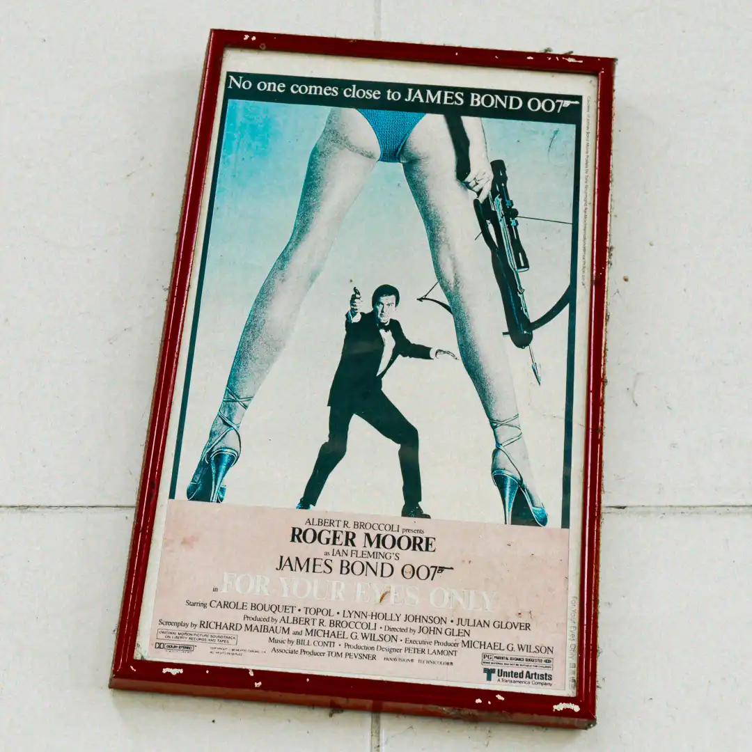 Vintage framed poster for the 1981 James Bond movie For Your Eyes Only.