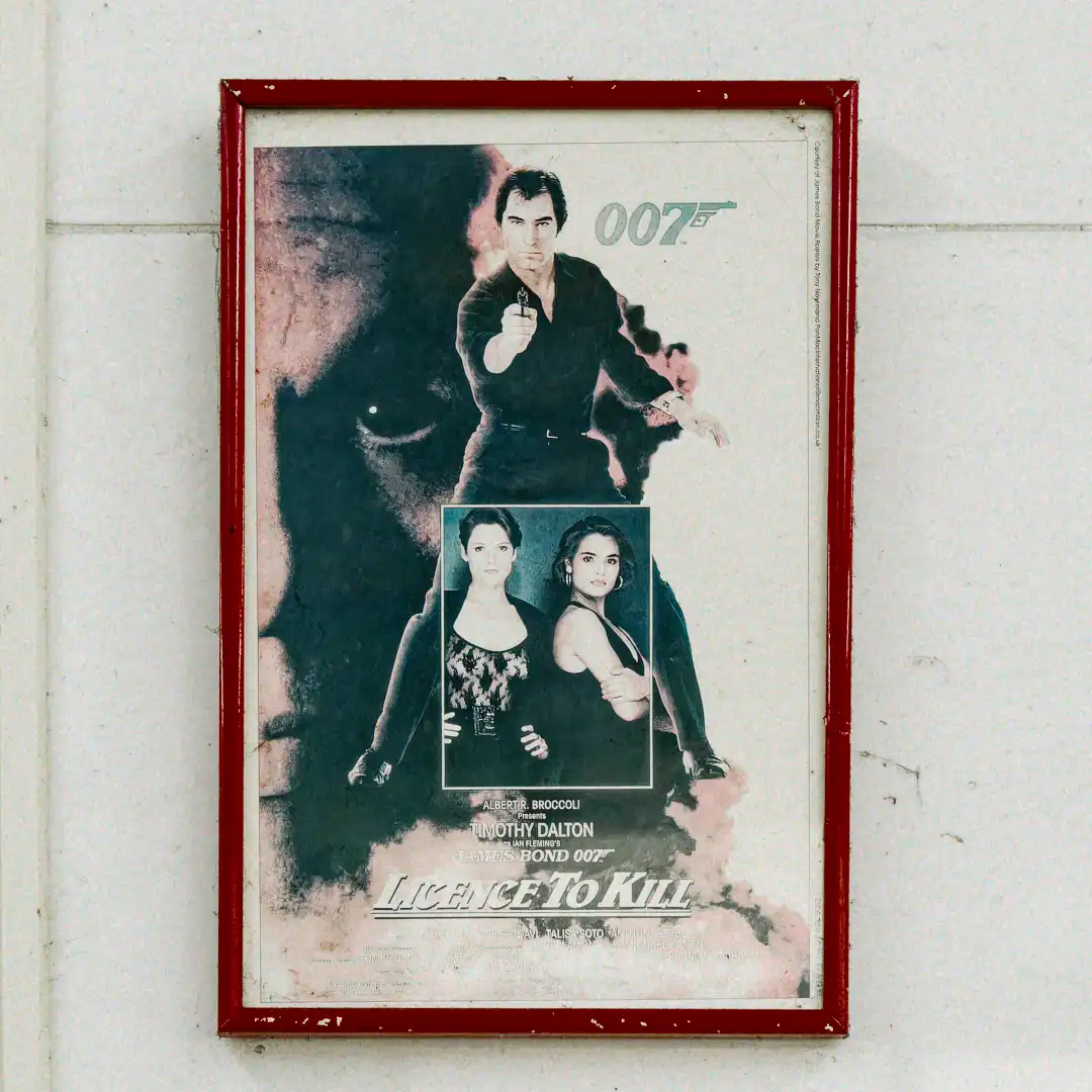 Vintage framed poster for the 1989 James Bond movie Licence to Kill.