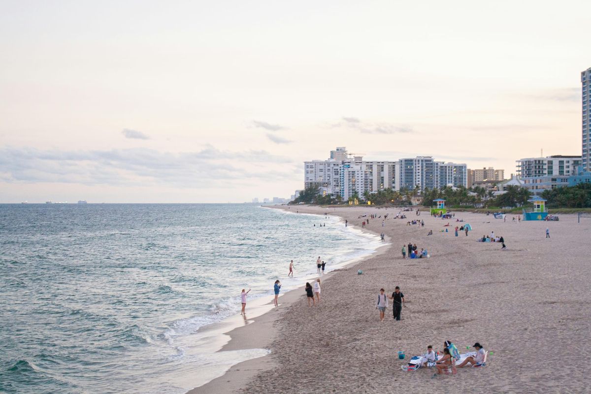 How to Avoid Criminals When Vacationing at the Beach