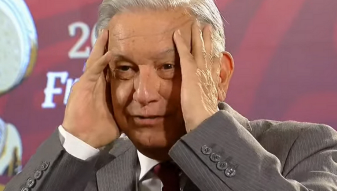 amlo asustado ayotzinapa harfuch