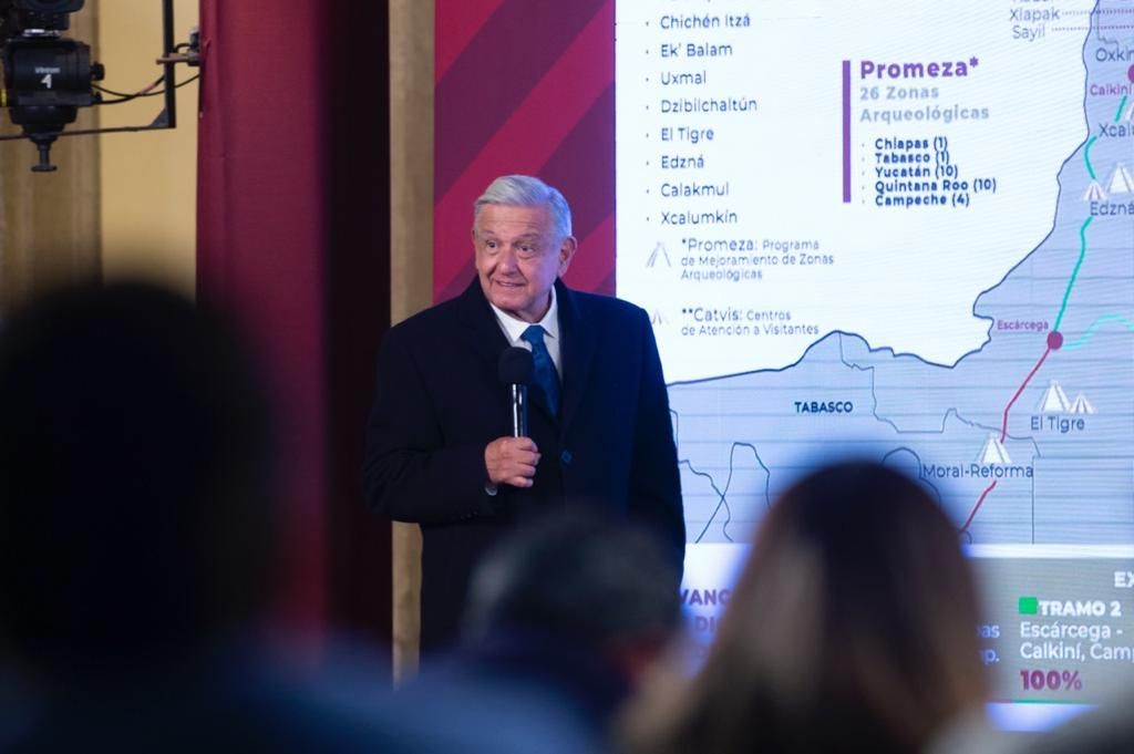 Tren Maya funcionará con diésel no contaminante de refinería Deer Park: AMLO