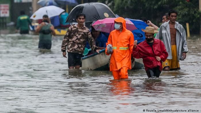 Fallecen 13 y hay 23 desaparecidos por lluvias en Filipinas
