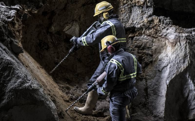 2.5 % del PIB nacional es extraído por mineros