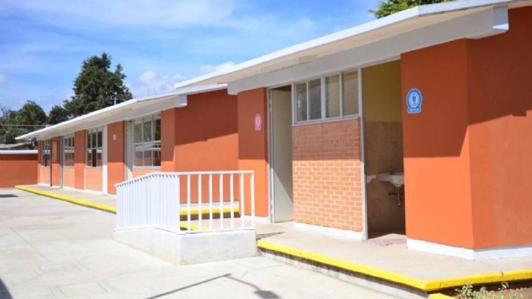 Dan de baja a maestra que agredió a 11 menores en Tampico