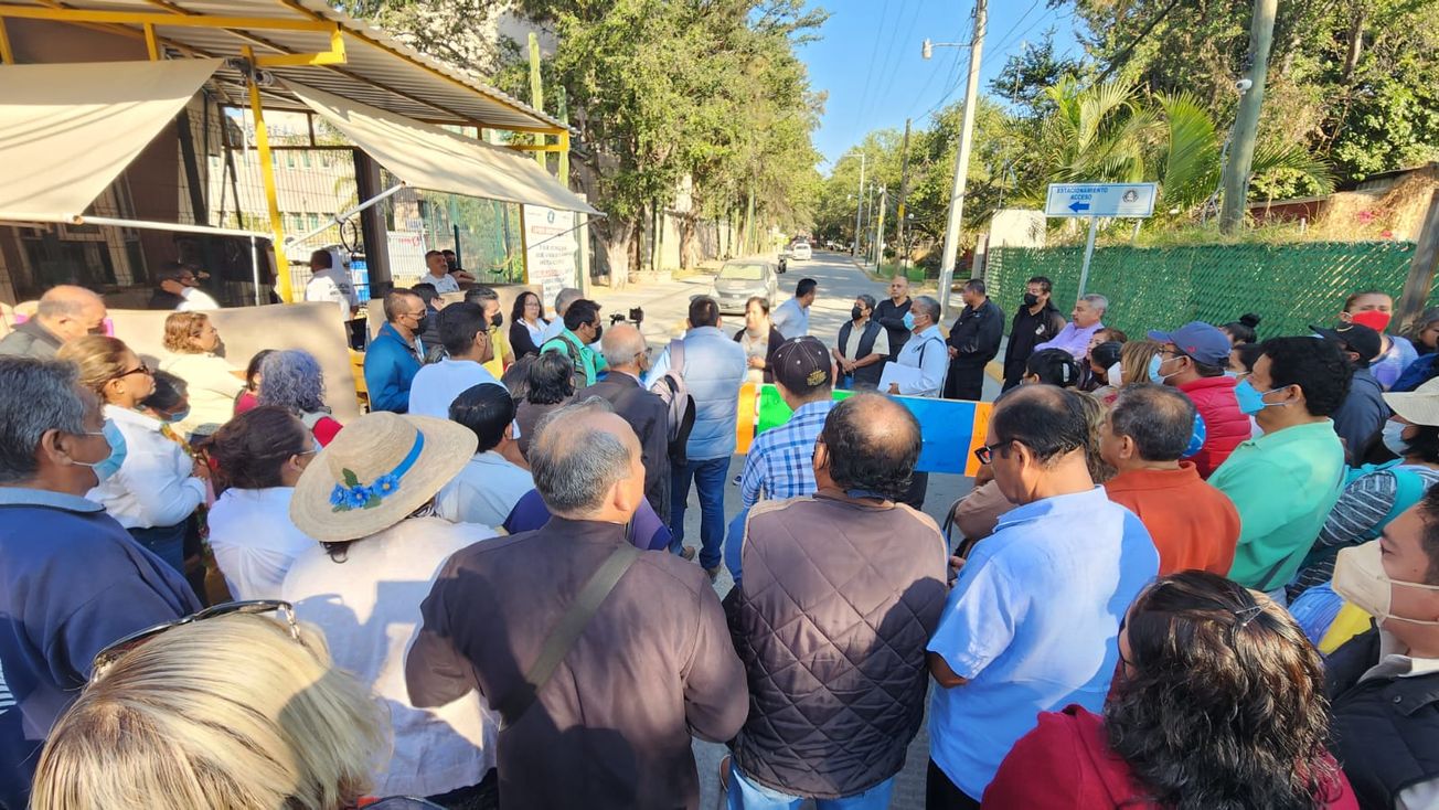 Por falta de pago, paran labores en la Fiscalía de Guerrero
