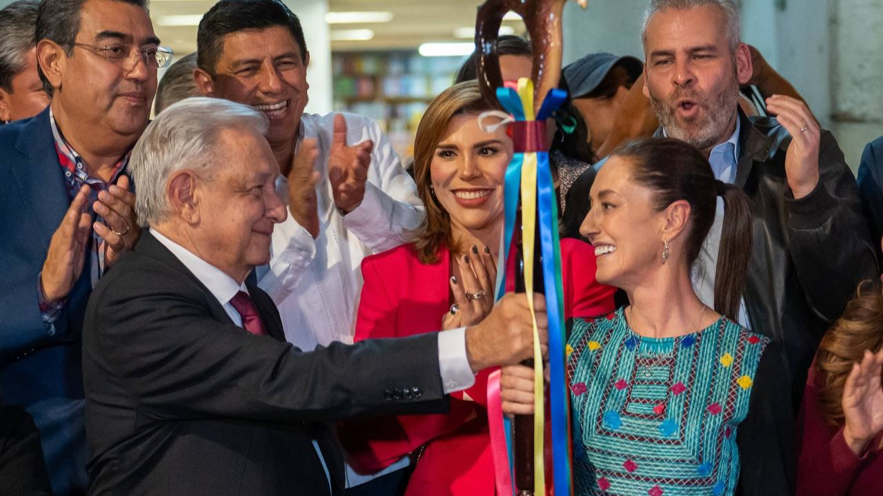 sheinbaum recibe baston de mando