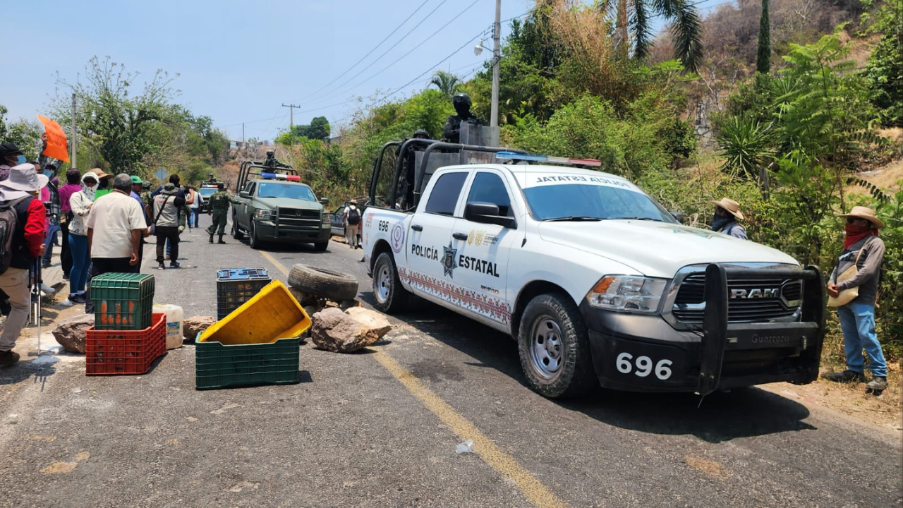 Acuerdan salida de Policía Comunitaria del municipio de Leonardo Bravo