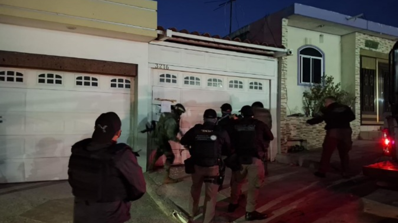 Marina coadyuva con la FGR en aseguramientos múltiples, derivados de cateos,  en Culiacán