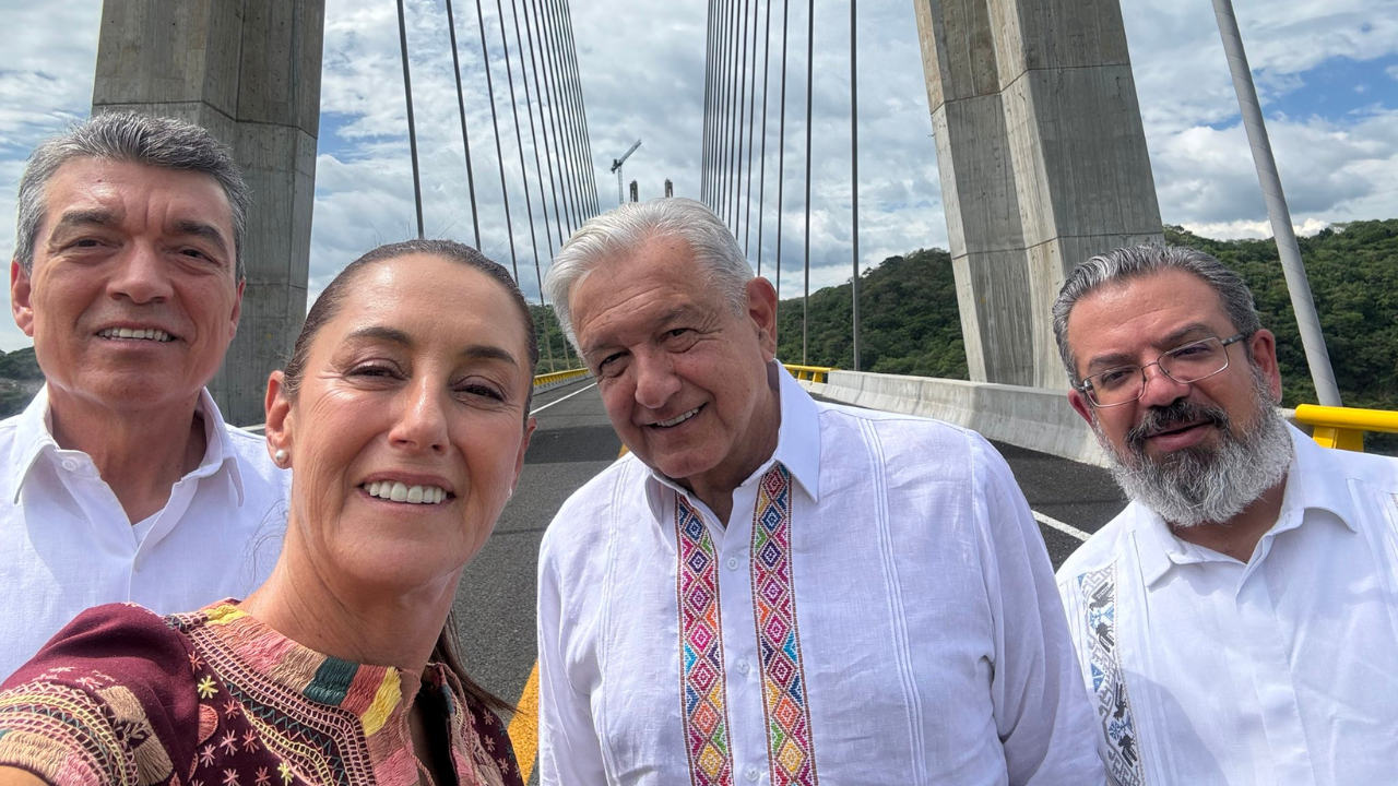 “Estoy visitando el país de la mano del mejor presidente de México”: Claudia Sheinbaum