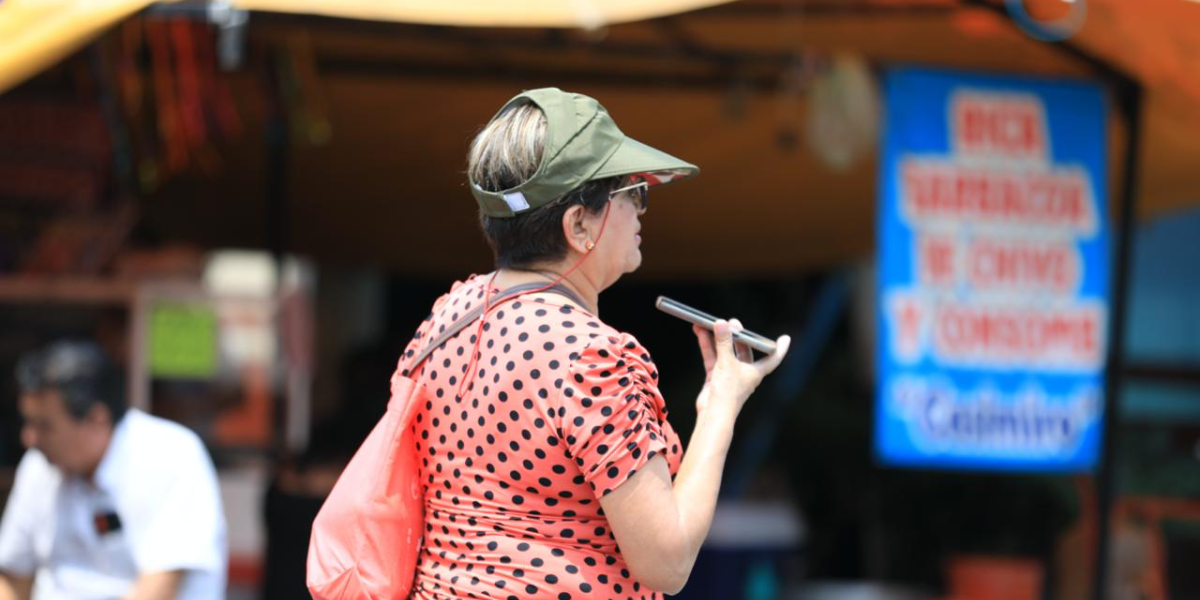 Las mujeres son más felices a los 60 y más años de edad. 
